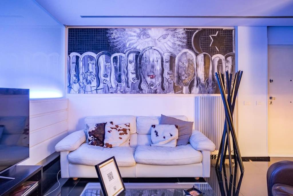 Luxury Suite 2 Min Dal Politeama Palermo Luaran gambar